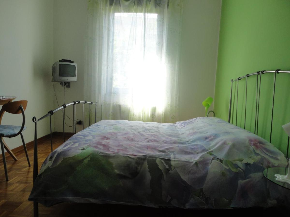 Le Ortensie Di Via Rossetti Bed and Breakfast Trieste Exteriör bild